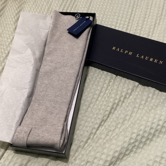 Ralph Lauren Women's Long Gray cashmere gloves - Picture 5 of 5